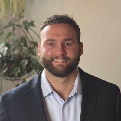 Maxwell, 27