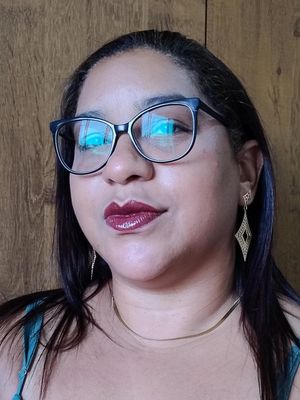 Patrycia, 44