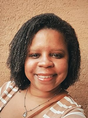 Viviane, 35