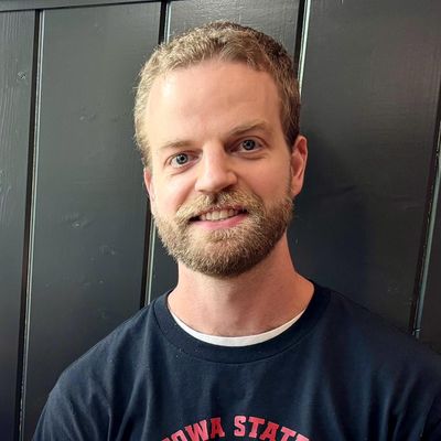 Caleb, 32