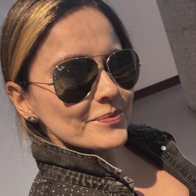 Diana, 44