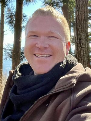 Brock, 32