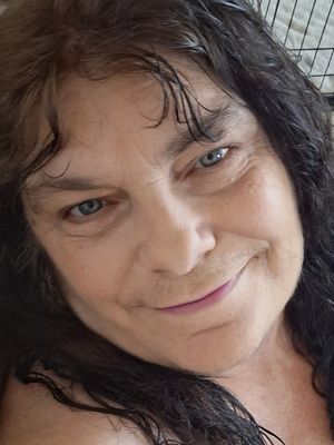 Julie, 57
