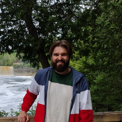Chris, 30