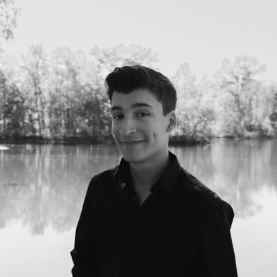 Esteban, 20