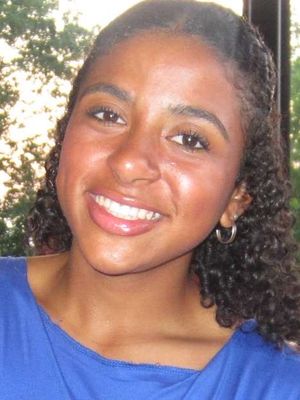 Lauryn, 18
