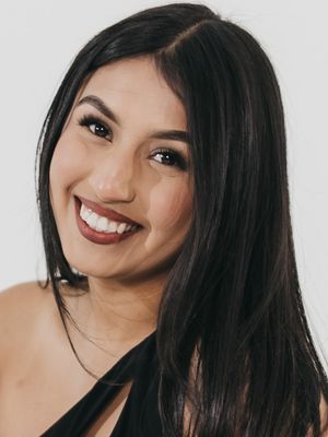 Gaby, 21