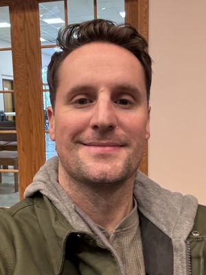 Steven, 37