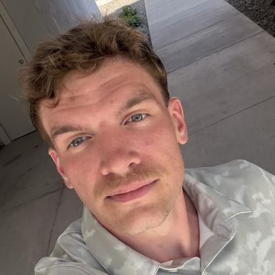 Nathan, 33