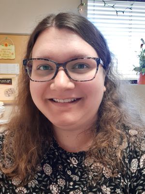 Kayla, 28