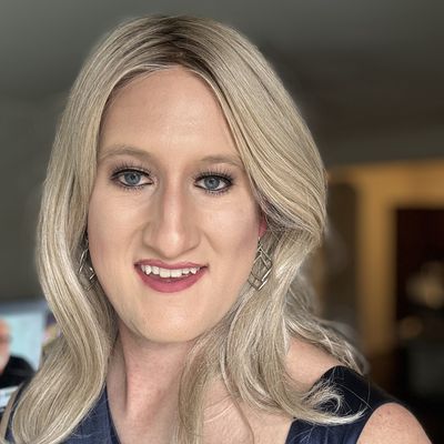 Jocelyn, 37