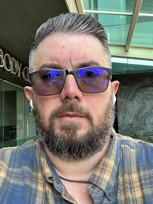Armando, 41