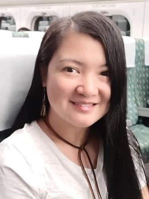 Mia, 42