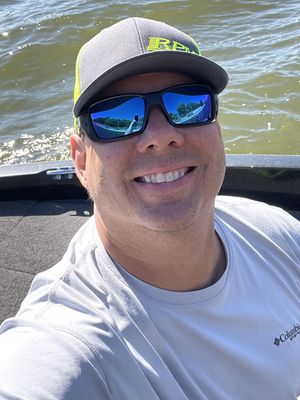 Andy, 48