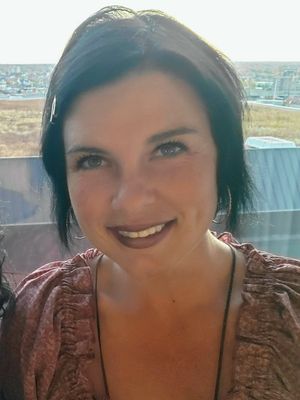 Jacinta, 43