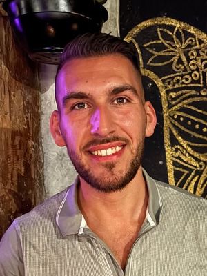 David, 29