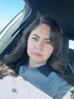 Maria, 43