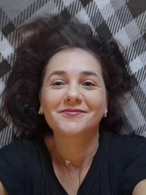 Ana, 52