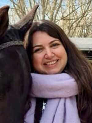 Clara, 31