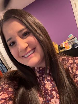 Nicole, 30