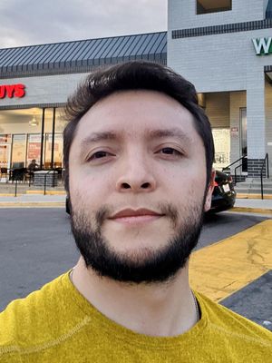Luis Carlos, 29