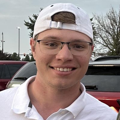 David, 25