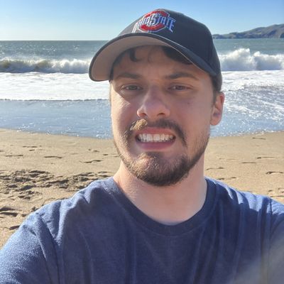 Travis, 25