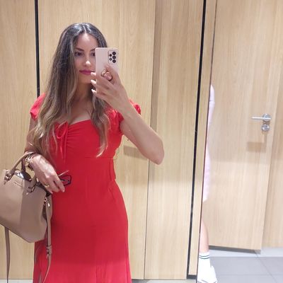 Elizabeth, 41