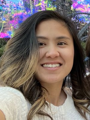 Jackie, 27