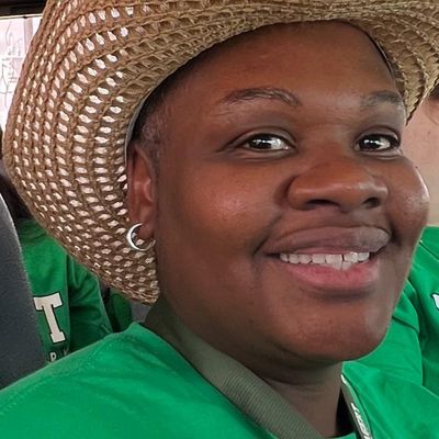 Zackeisha, 43