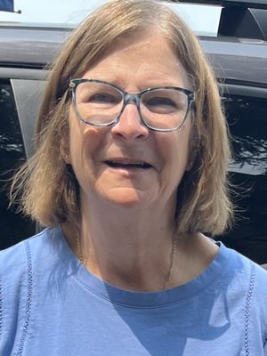 Maureen, 72