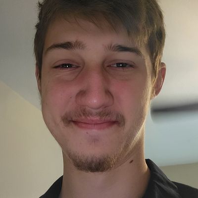 Andrew, 25