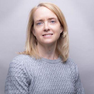 Cindy, 46
