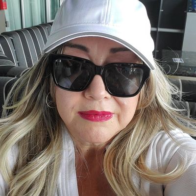 Cynthia, 58