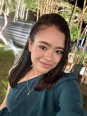 Tania, 29