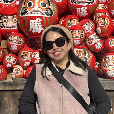 Linh, 40