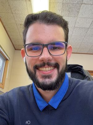 Felipe, 24