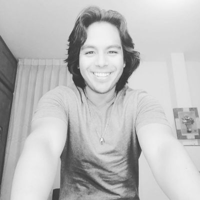 Sandro, 26