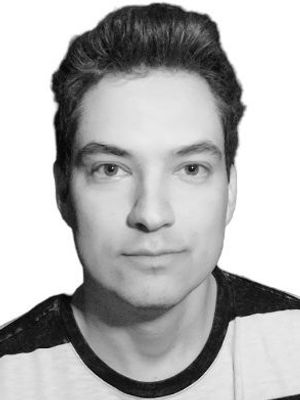 Kevin, 33