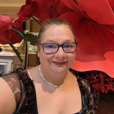 Katie, 41