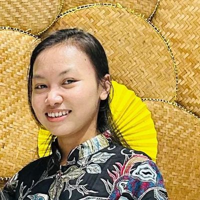 Dwi, 29