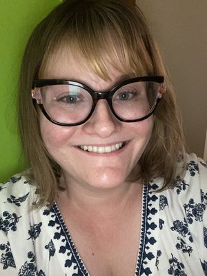 Kayla, 31