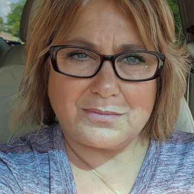 Laura, 62