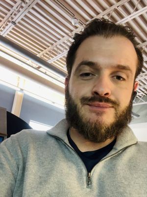 Joe, 30