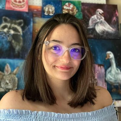 Leah, 25