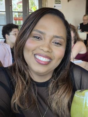Rosangela, 39