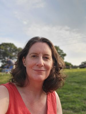 Robyn, 49