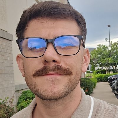 Anthony, 32