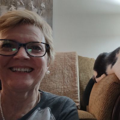 Nancy, 70