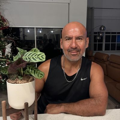 Luis, 59